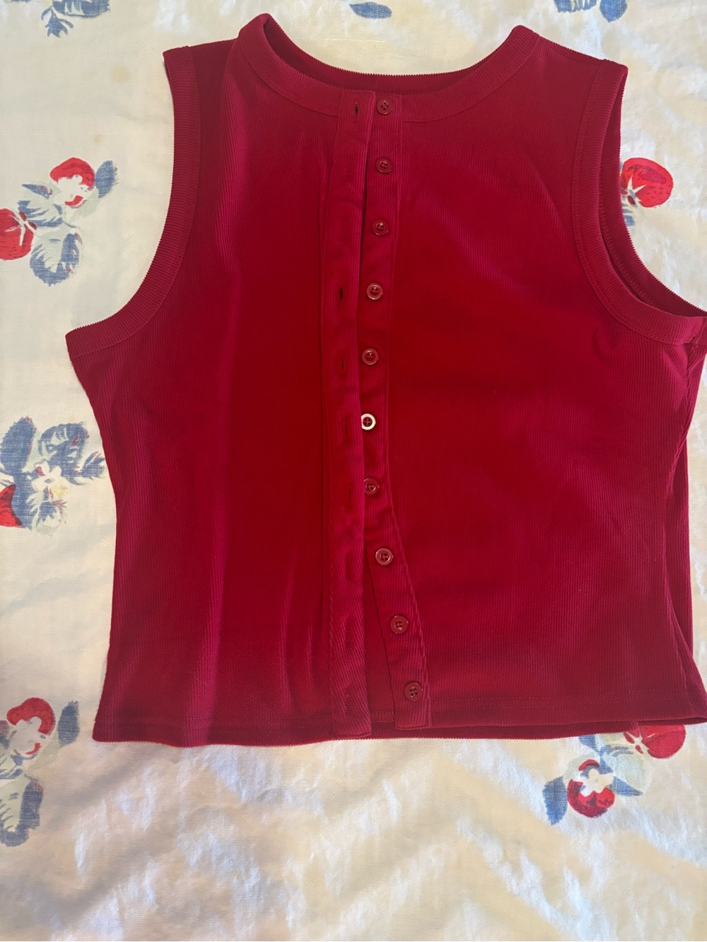 Women’s Sleeveless Button-Front Tank Top - Red
